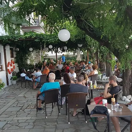 艾维瑞皮蒂斯酒店 Agios Ioannis (Thessaly)